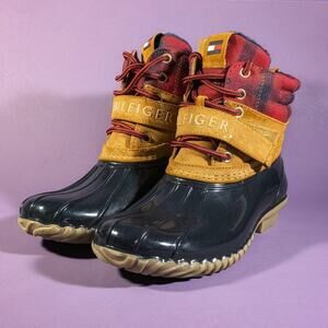 Tommy Hilfiger Duck Boots Brown Tan Leather Red Plaid W/ Strap Women's size 6